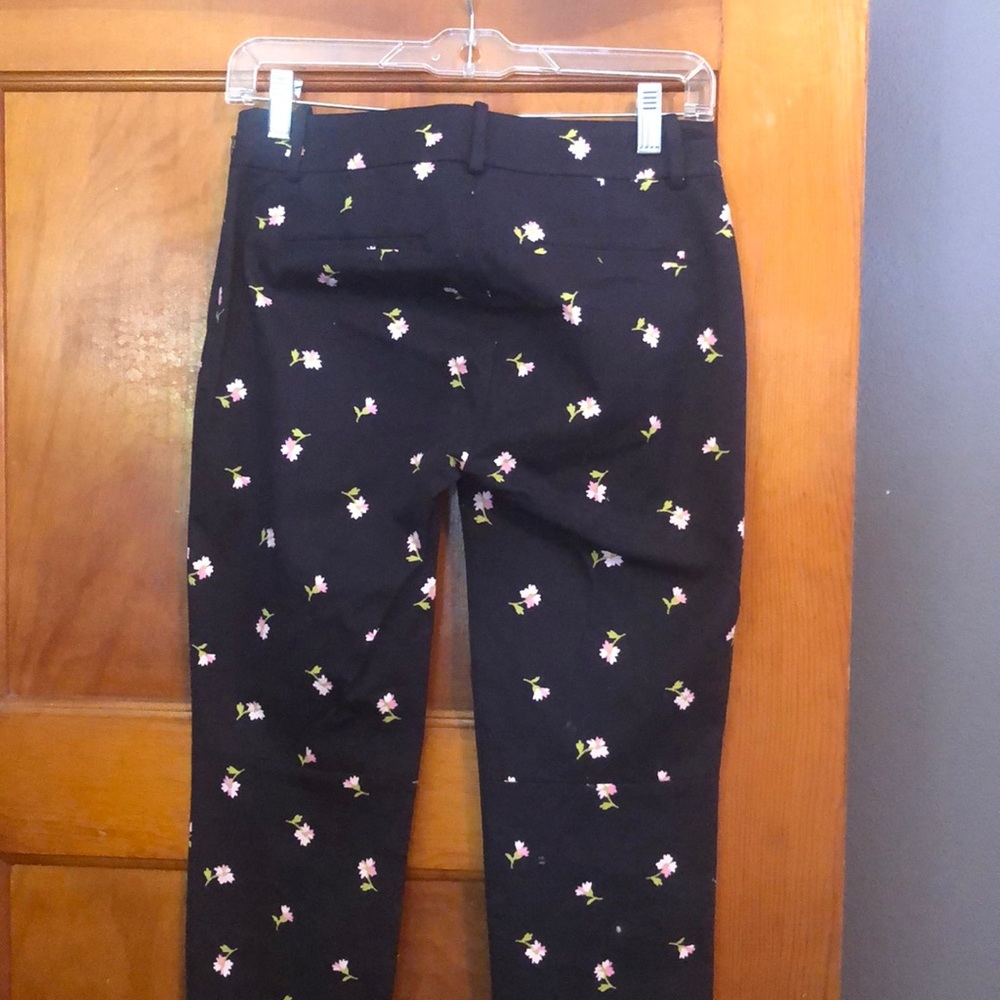 J.Crew Factory Navy floral Winnie Capri pant;Sz 0 - Picture 6 of 10